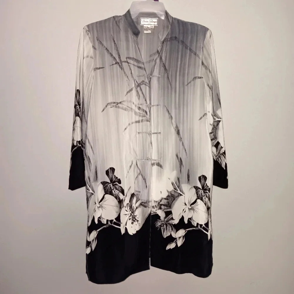 Vintage Diane gilman womens kimono blouse tunic 100% silk gray and black…